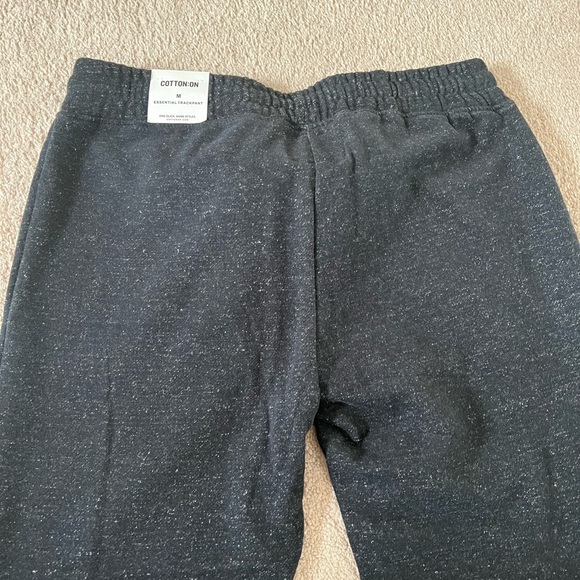 Cotton on Essential Track pant - Picture 4 of 6